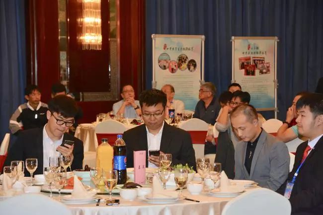 LG杯八强柯洁内战陈耀烨:忘掉荣誉迎接新征程