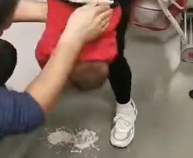 河南孕妇自然受孕生下四胞胎,河南一孕妇意外产子