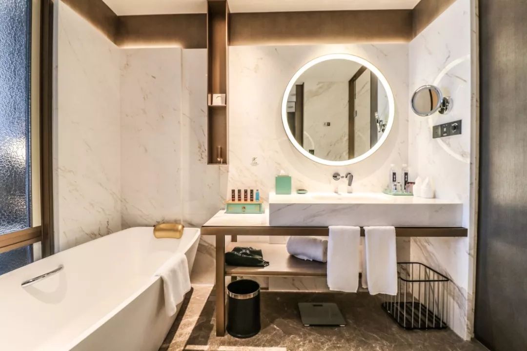 南京凯宾斯基酒店在哪,南京凯宾斯基大酒店