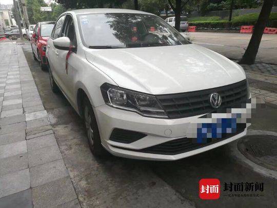 女子跑网约车违约,以租代购跑网约车收车