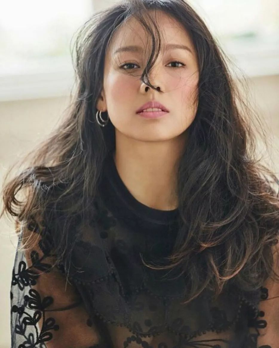 那些嫁给了爱情的女生现在幸福吗,那些嫁给爱情的女人最后怎么样了