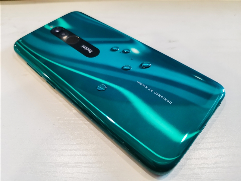 红米8a续航时间测评,红米8支持多少快充