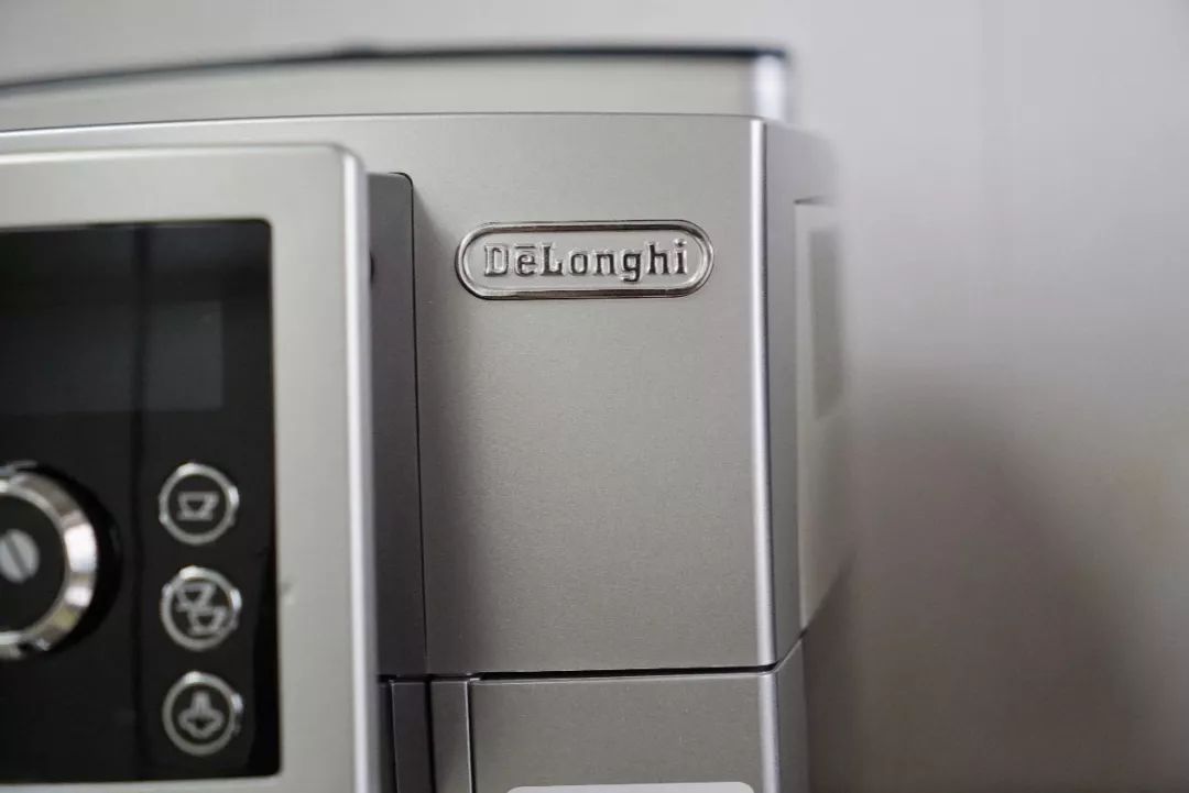 家用入门级的意式咖啡机买什么好,德龙意式半自动咖啡机银骑士测评