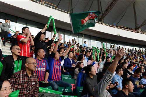 青岛人的啤酒模式,青岛人嗨啤酒