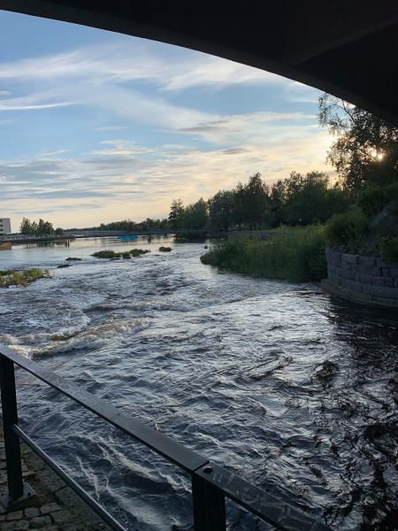 诺基亚的衰败和苹果手机的崛起,诺基亚的衰败分析论文
