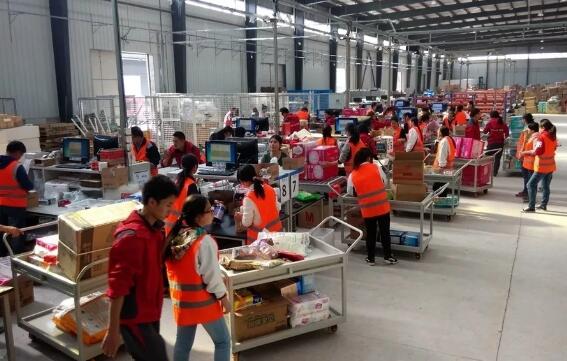 思客|今年“双十一”，快递为啥送得这么快？