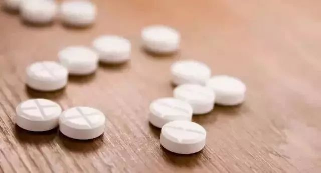 吃了药大便里还是完整的一颗,什么情况吃完东西就拉稀