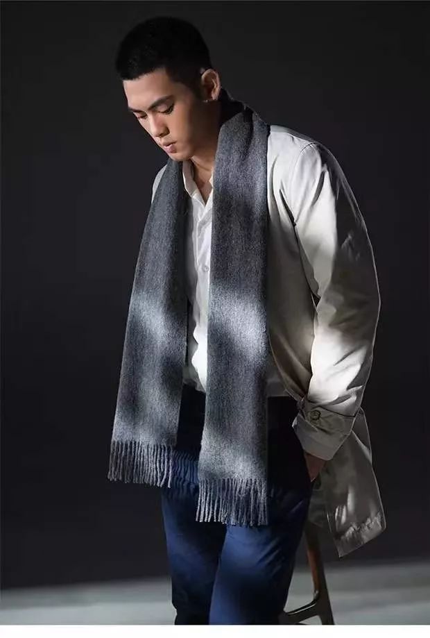 提升穿搭氛围感的秋冬围巾推荐,围巾选款看这里