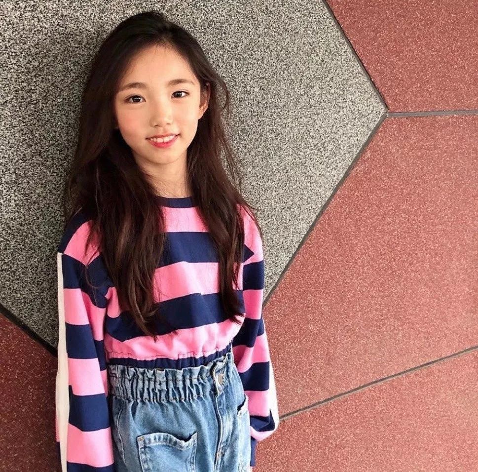 iu林允儿衣服,林允儿iu私服