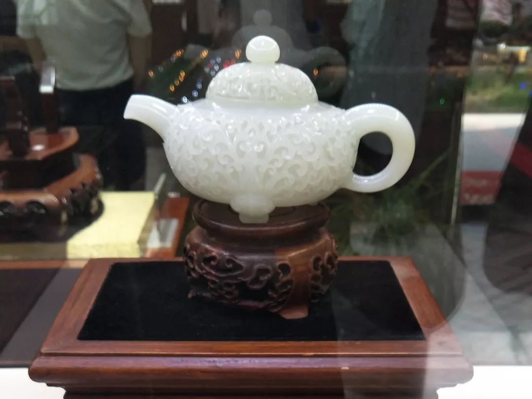 中国境内最好的宝石,中国哪里宝石最多