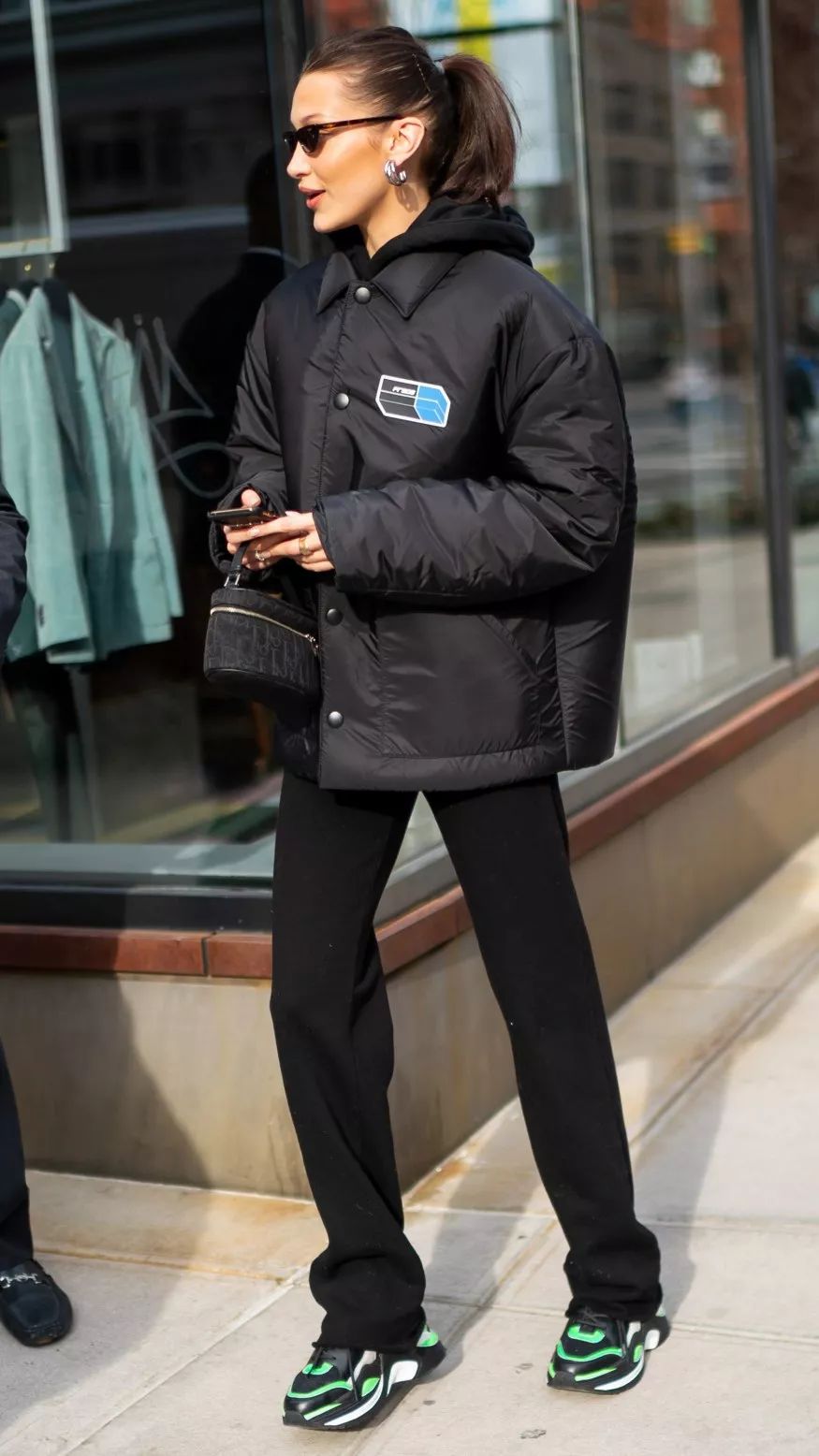 羽绒服4种穿搭技巧男,4种穿法红色大码羽绒服