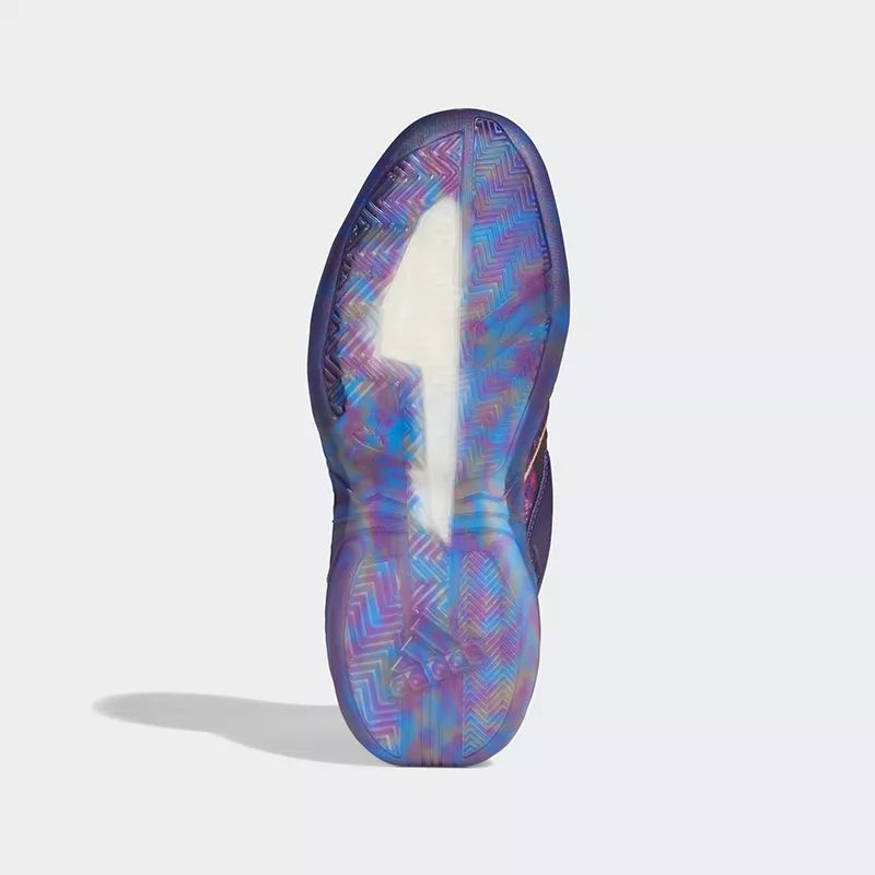 无数人心中的「顶级缓震」！传奇战靴良心升级！别怪我没提醒你