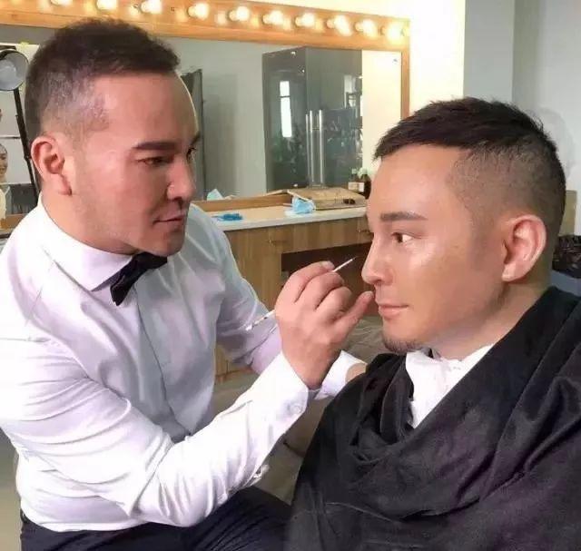 学生化妆品的前景,化妆品市场前景