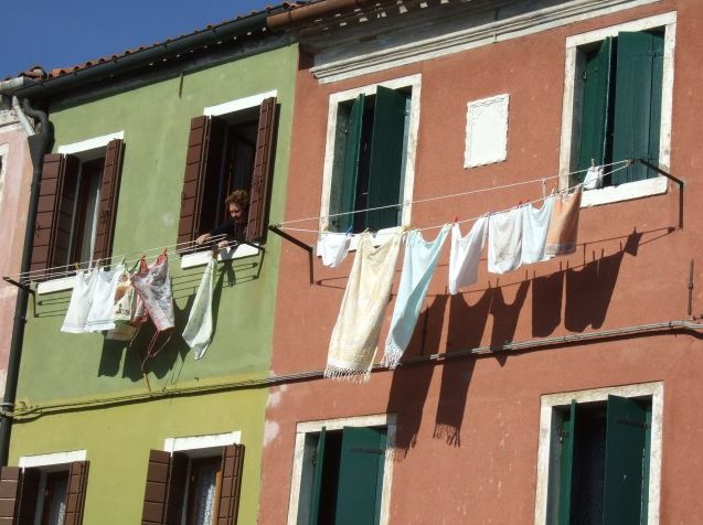 在美国户外晾衣服,为什么美国人从不在室外晾衣服