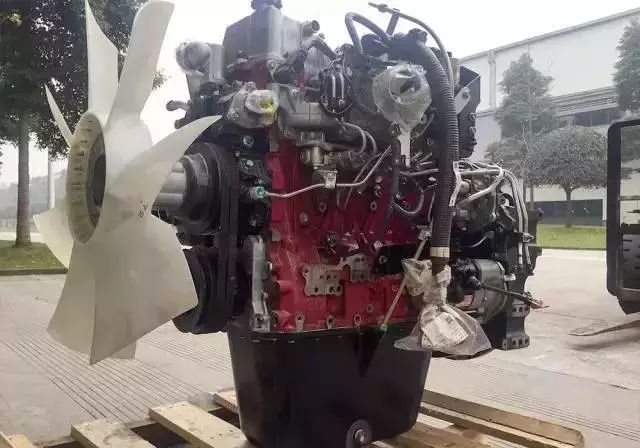 挖机上各种电磁阀的作用,修挖机测液压表