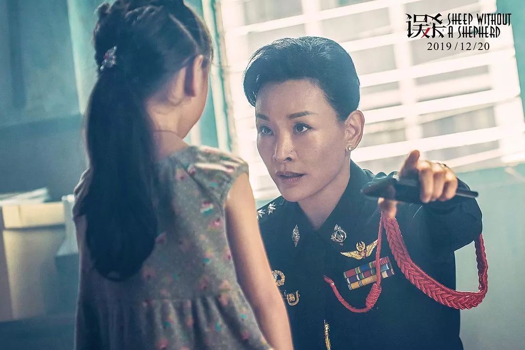 鉴片报告｜《误杀》翻拍得不错，但陈冲的表演实在太可怕了