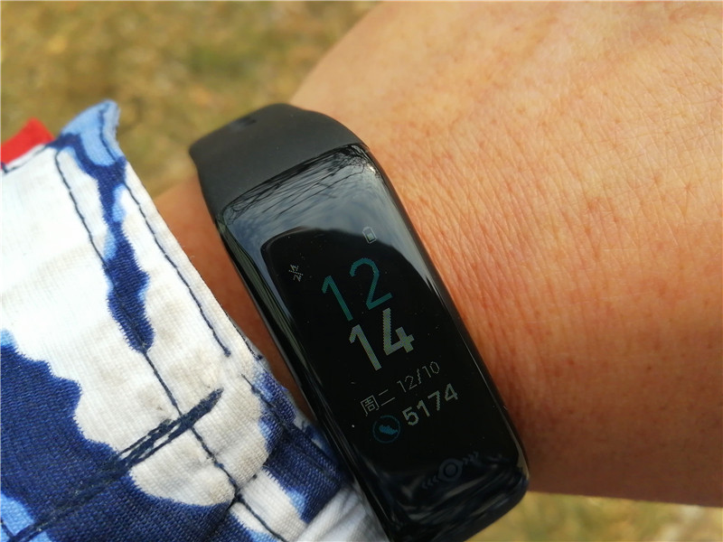 乐心智能健康手环,乐心手环监测测评