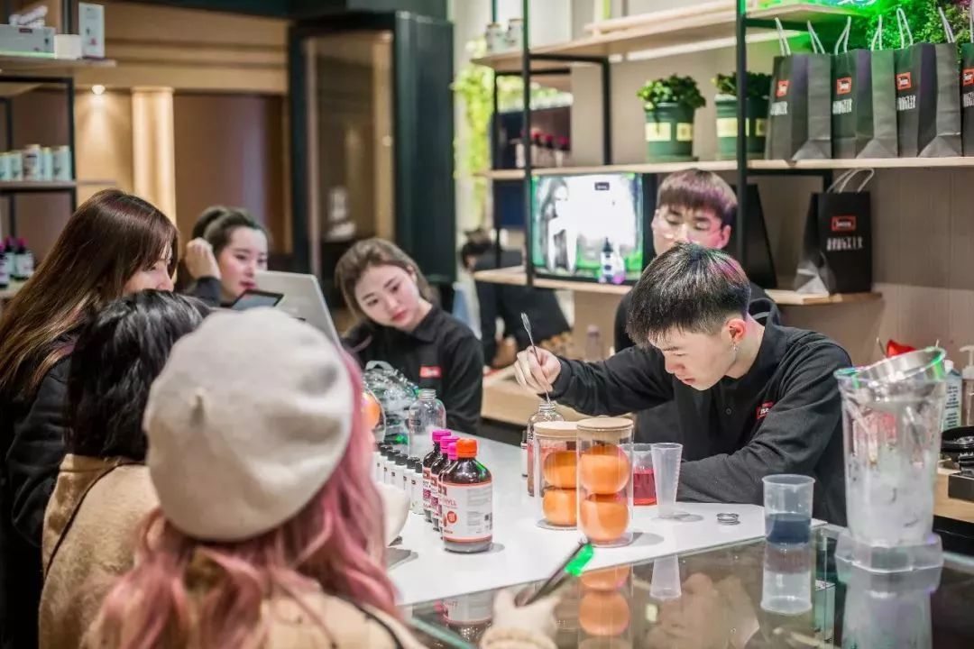 2024年实体店要抓住的5大趋势,最新商业7大趋势