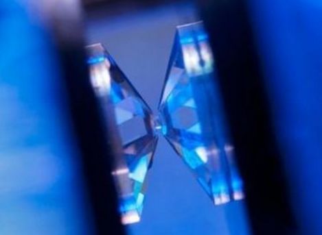 岩浆喷涌的能量转化,岩浆中的巨大矿物