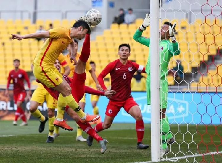 范志毅逆天弹跳有c罗高吗,前国足锋霸评价c罗