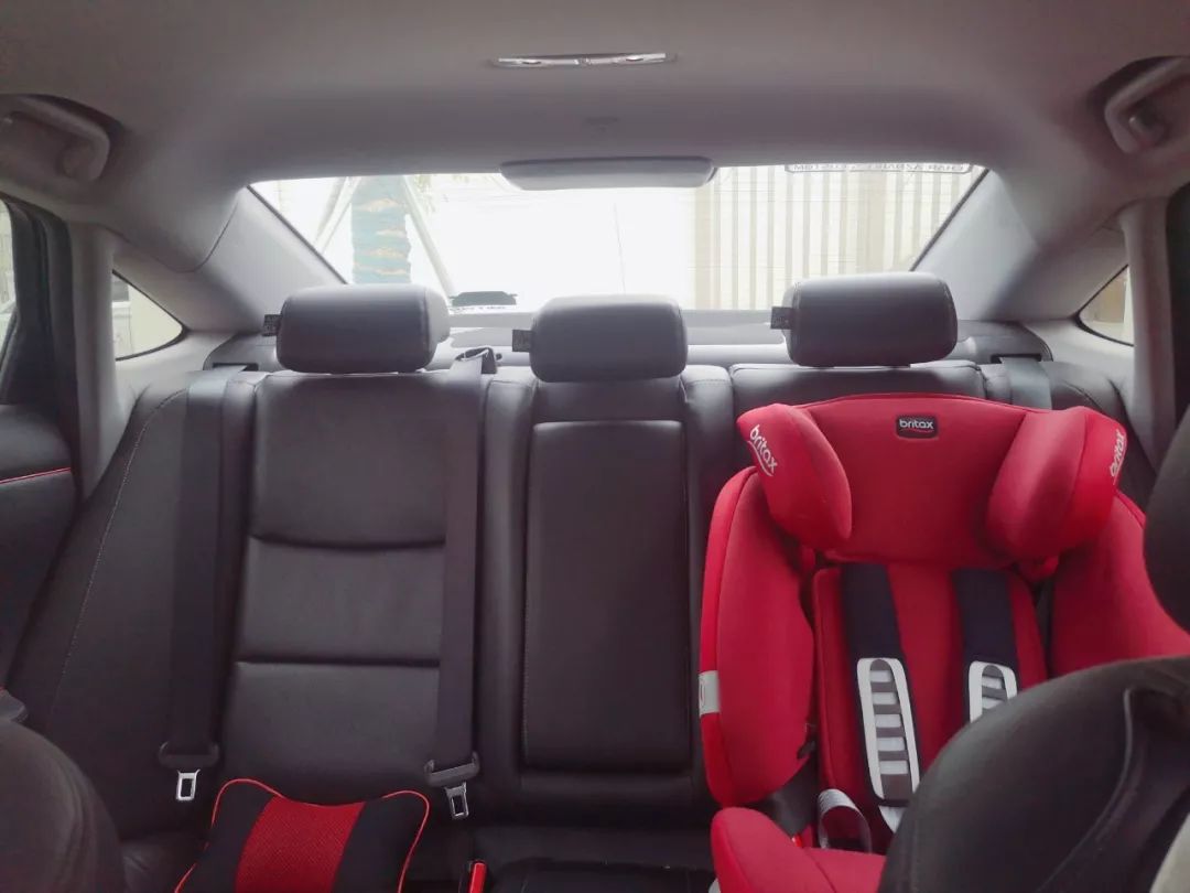 退伍军哥哥选的靠谱车：少点配置不要紧，中控单一可原谅，把思铂睿日常保养做到位，不能亏待“小老婆”