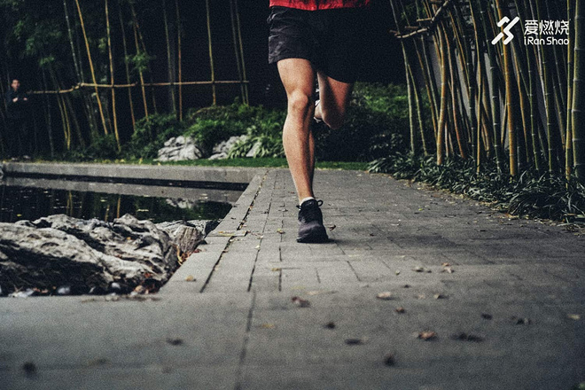 asicsgel-nimbus22,测评asics亚瑟士