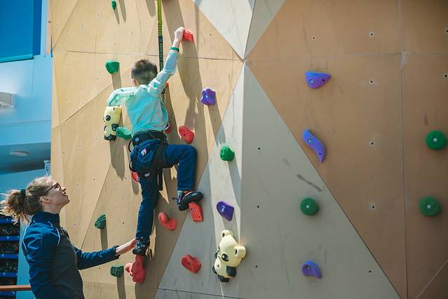 缱绻冬日，一场关于夏日游轮的狂欢礼赞