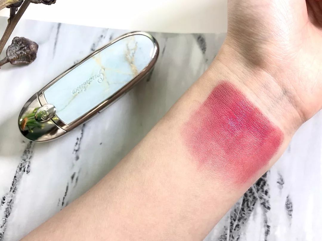 8款真正显白不挑皮的口红,黄皮无滤镜试色20支秋冬口红合集