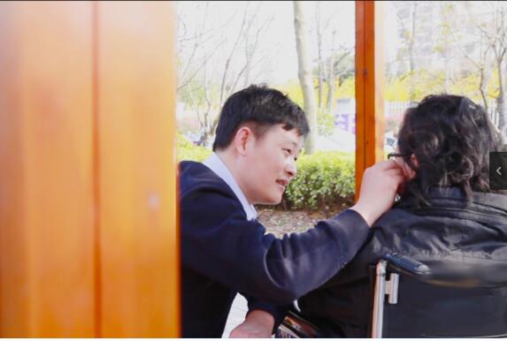 江苏宿豫：平凡的光芒点亮城市，让这一年更有温度