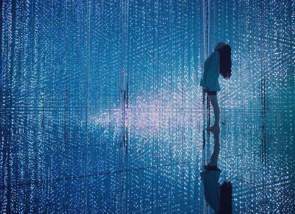 这些名流明星办的派对，也太惊人了吧