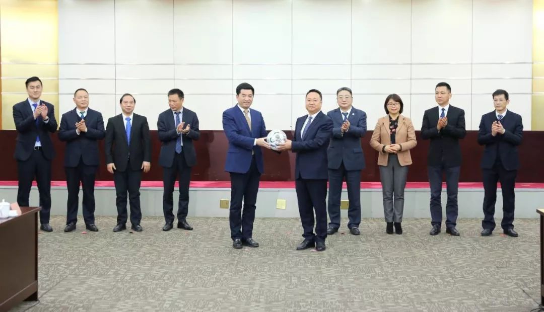 湖州绿城足球场,浙江绿城足球俱乐部怎么加盟