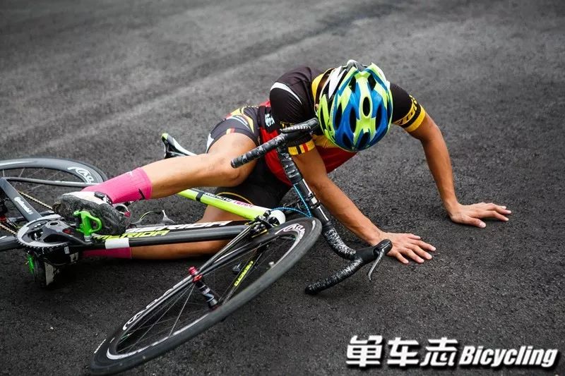 长期骑行膝盖受伤怎么办,骑行受伤了都用什么药