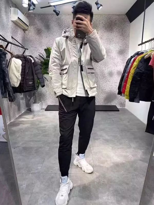 南村工厂特卖店,广州番禺南村特卖场服装