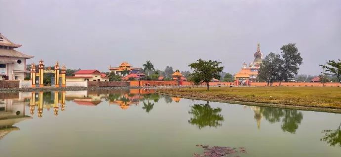 尼泊尔中华寺视频,尼泊尔蓝毗尼中华寺离韩国寺多远