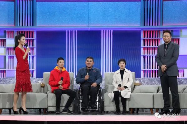 荆门这位高位截瘫的发明家登上央视舞台，感动全国