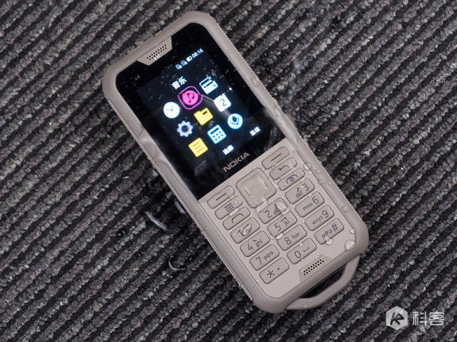 诺基亚800c手机测评,诺基亚800三防手机音质怎么样