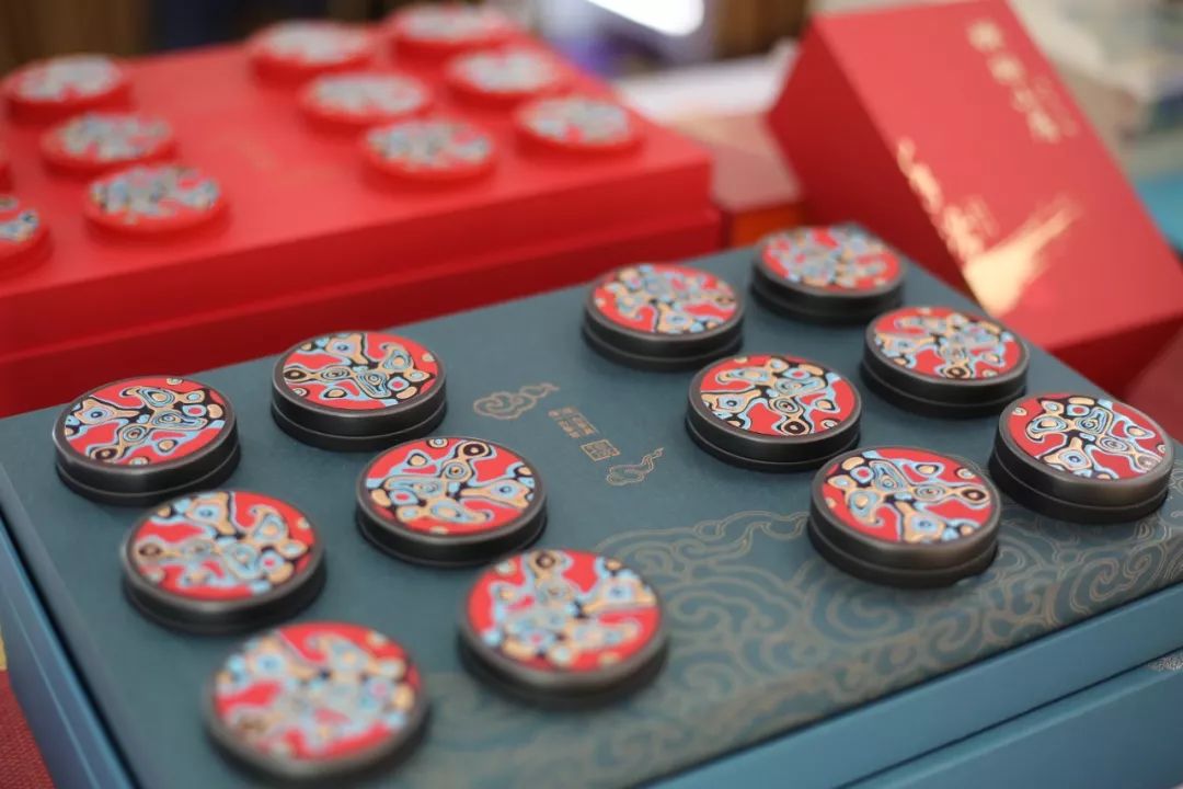 新春走基层赶集,走赶集