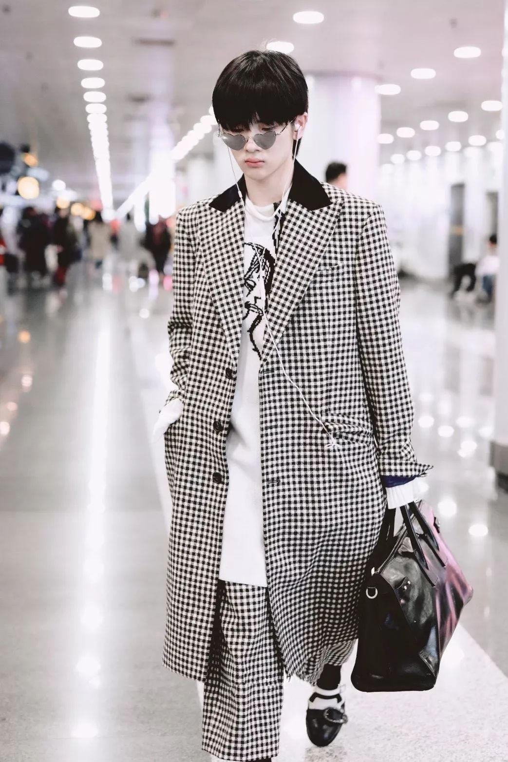 看到周震南的激动,周震南哪一期被狮子吓