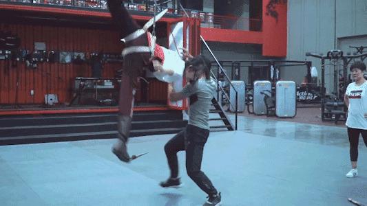 女团翻车韩国,女团翻车视频