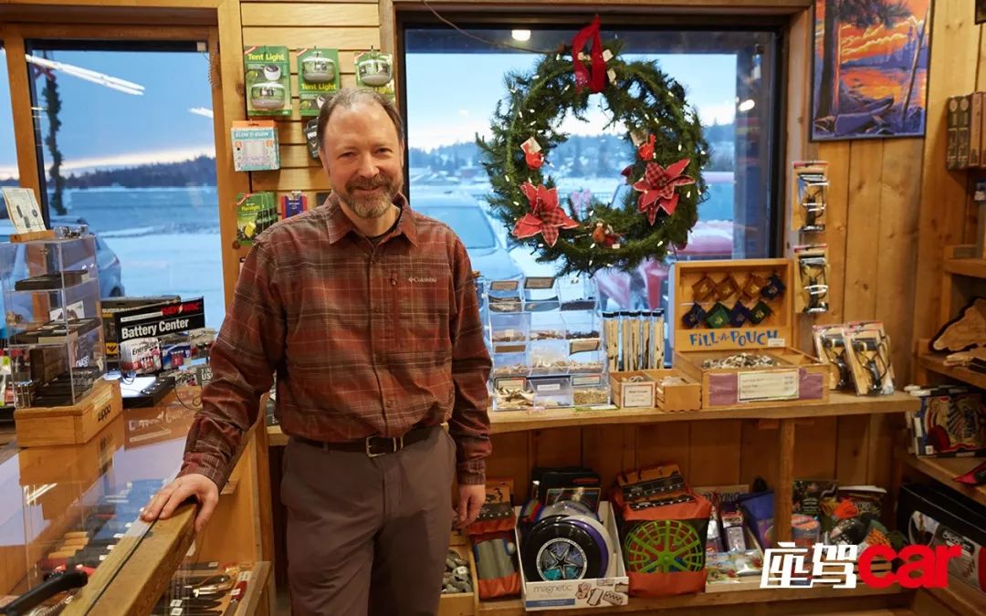 3辆车、7位老友、240个小时、2100公里……跨越北美五大湖区