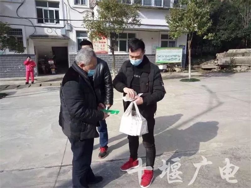 打赢这场仗就回去和你结婚完整版,打赢这场仗就回去和你结婚图片