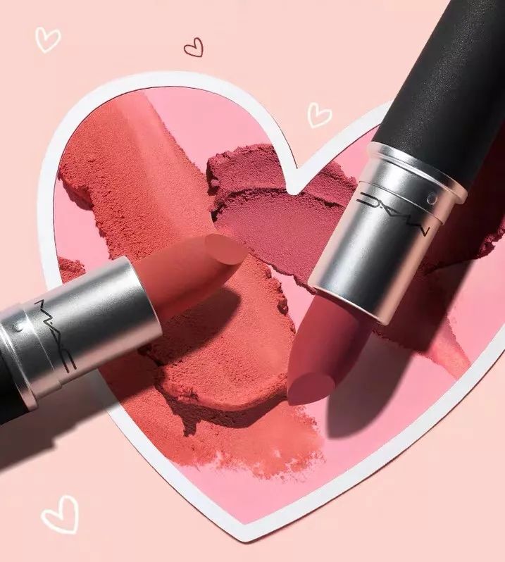 情侣送礼物送什么比较好,情侣必送东西有哪些