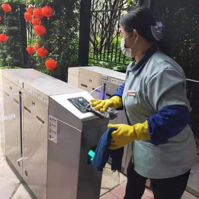 有没有羡慕别人家的物业,有一种羡慕别人家公司的福利