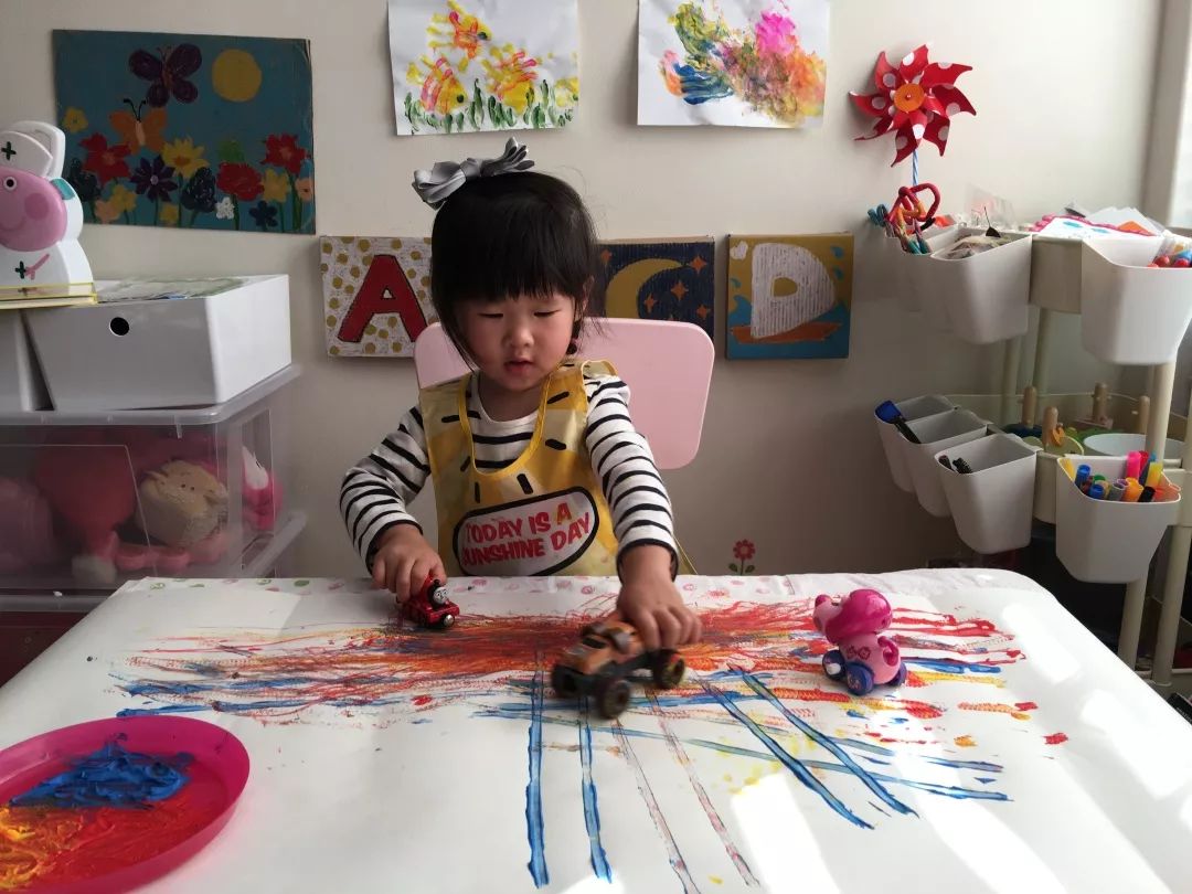 不用花钱就能玩的儿童游戏,十个小朋友玩游戏