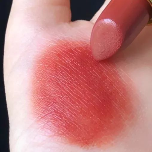 适合混油皮肤的全套大牌彩妆,必买的几款彩妆