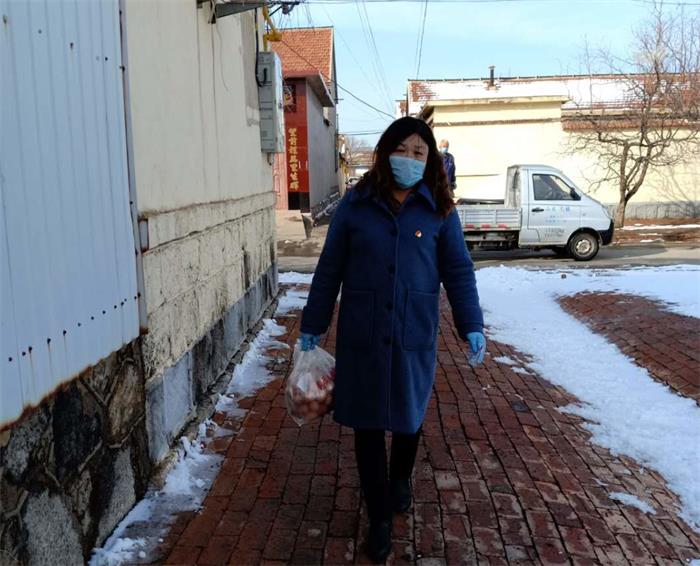 马山子镇全面实行“代购制”：供需双方不相见，付费全是微信转