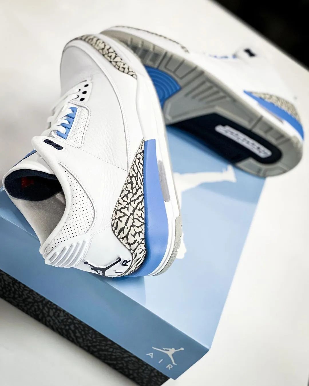 nikedunklow鍜宎irjordan,pradaadidas鑱斿悕