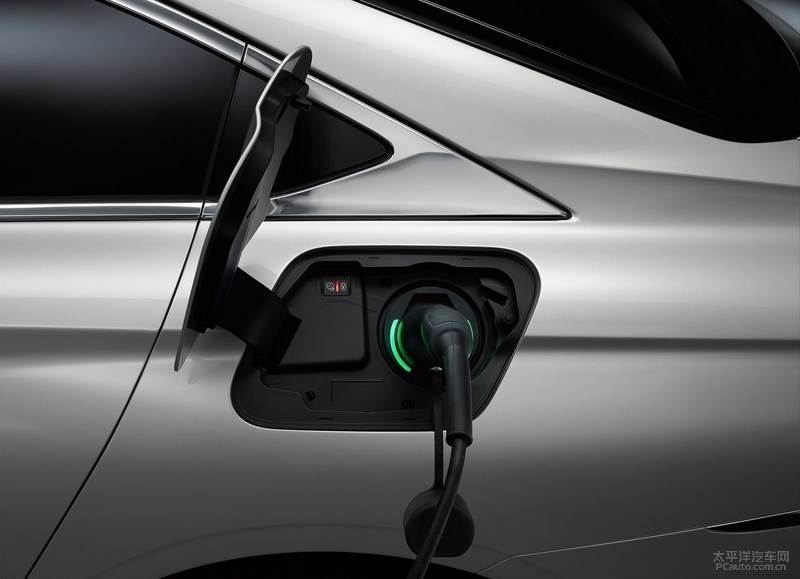 爱讲故事的法国男人DS9新车解析