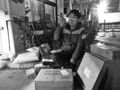 郑州恢复正常生产生活秩序,郑州生活秩序将陆续恢复