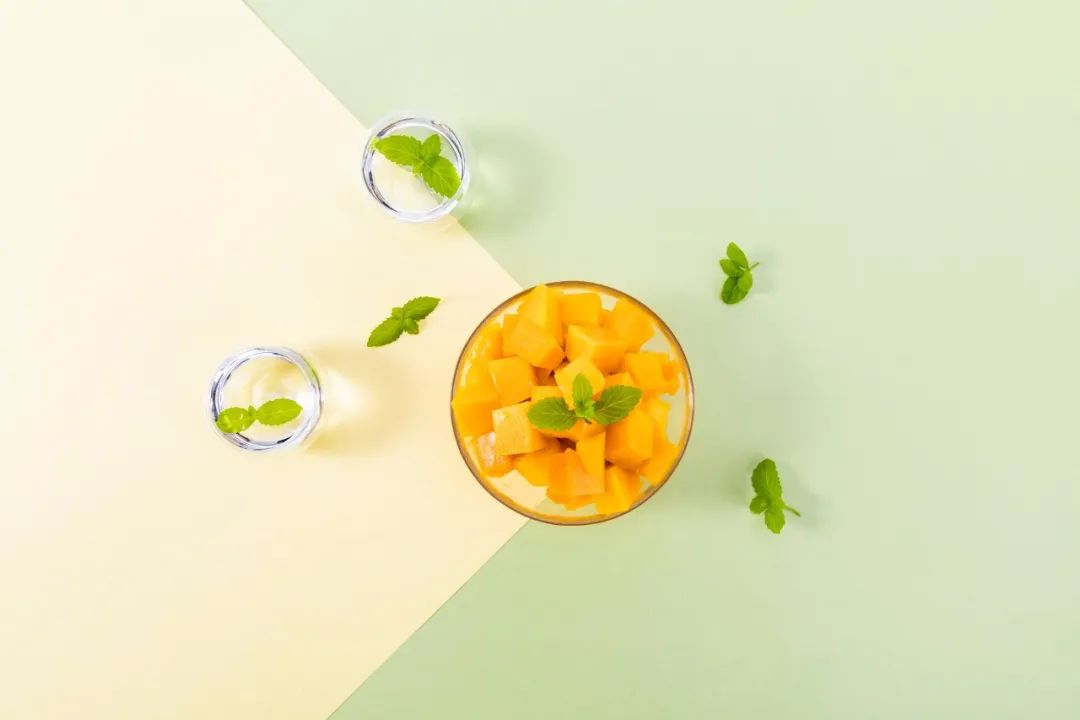 哈哈一笑烦恼全消的句子,26个幽默小短句哈哈一笑烦恼全消